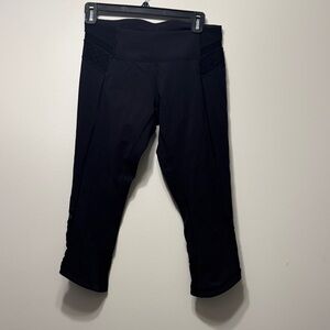 Lululemon Black Cropped Leggings